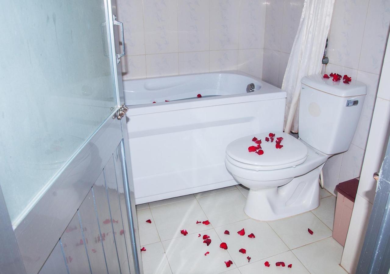 Queen 7 Hotel Nha Trang Exterior photo